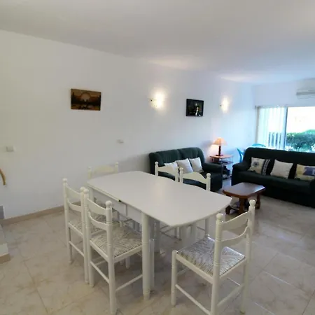 Appartement Vilamourasul Poolside View By Sapvillas *