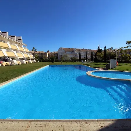 Vilamourasul Poolside View By Sapvillas